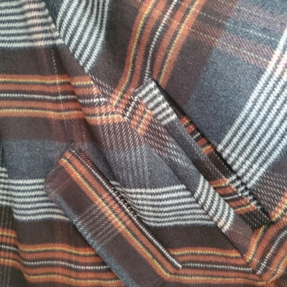 Poncho jacket - Picture 6 of 6